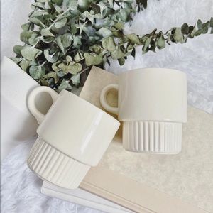 SOLD- Cream ceramic mug set